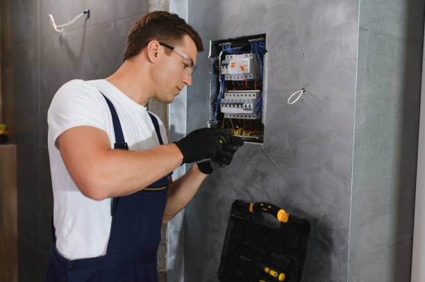 Best Commercial Electrician Services  in Creve Coeur, IL