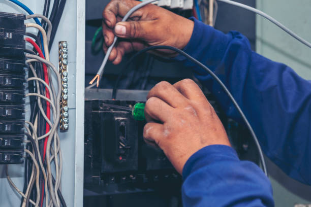 Best 24-Hour Electrician  in Creve Coeur, IL